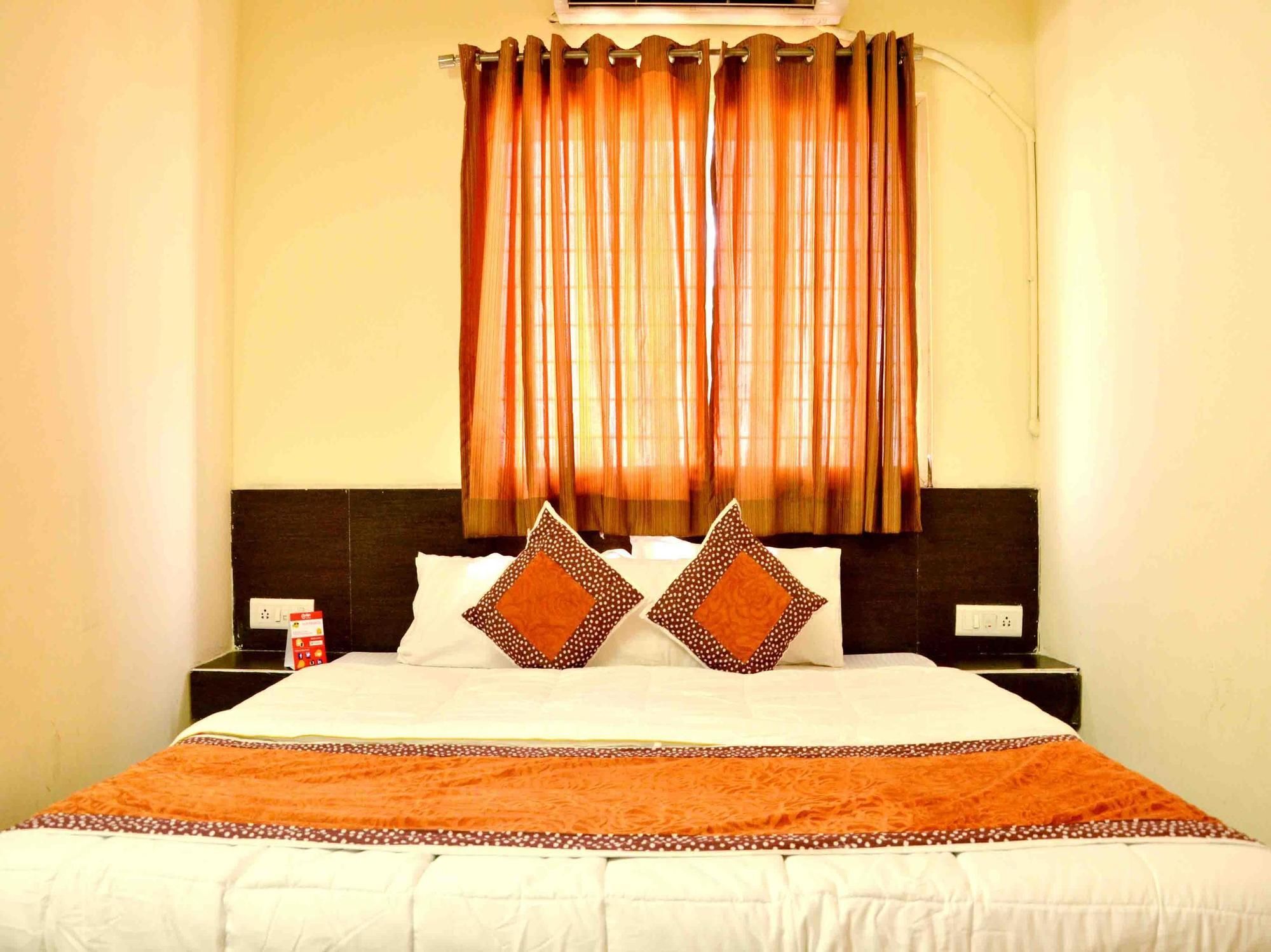 אינדורה Hotel Vijay Nagar מראה חיצוני תמונה