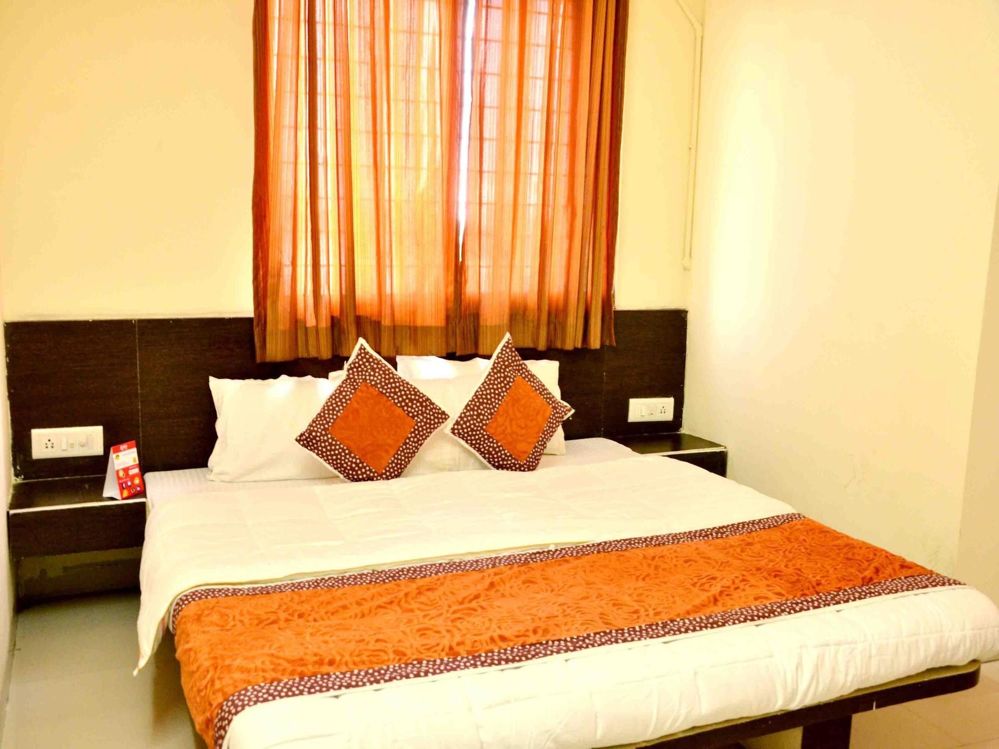 אינדורה Hotel Vijay Nagar מראה חיצוני תמונה
