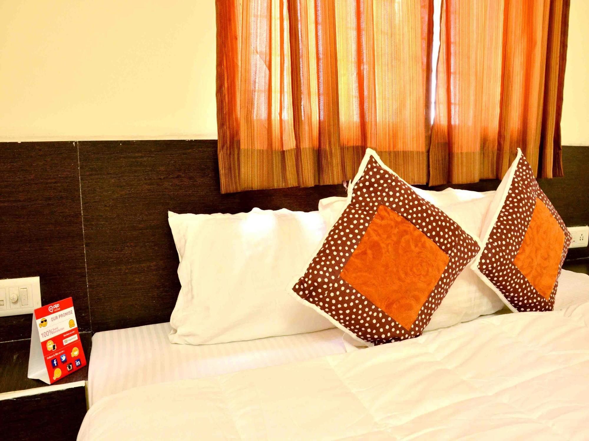 אינדורה Hotel Vijay Nagar מראה חיצוני תמונה