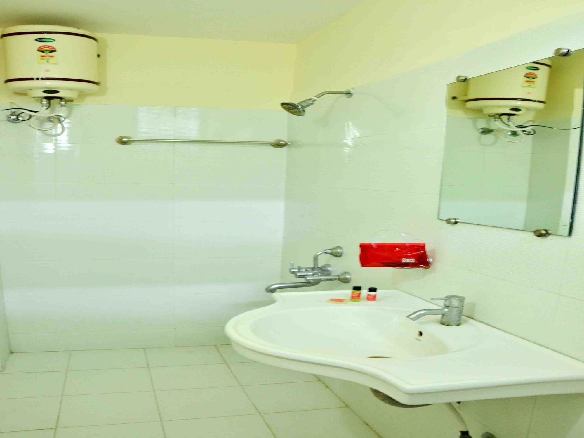אינדורה Hotel Vijay Nagar מראה חיצוני תמונה