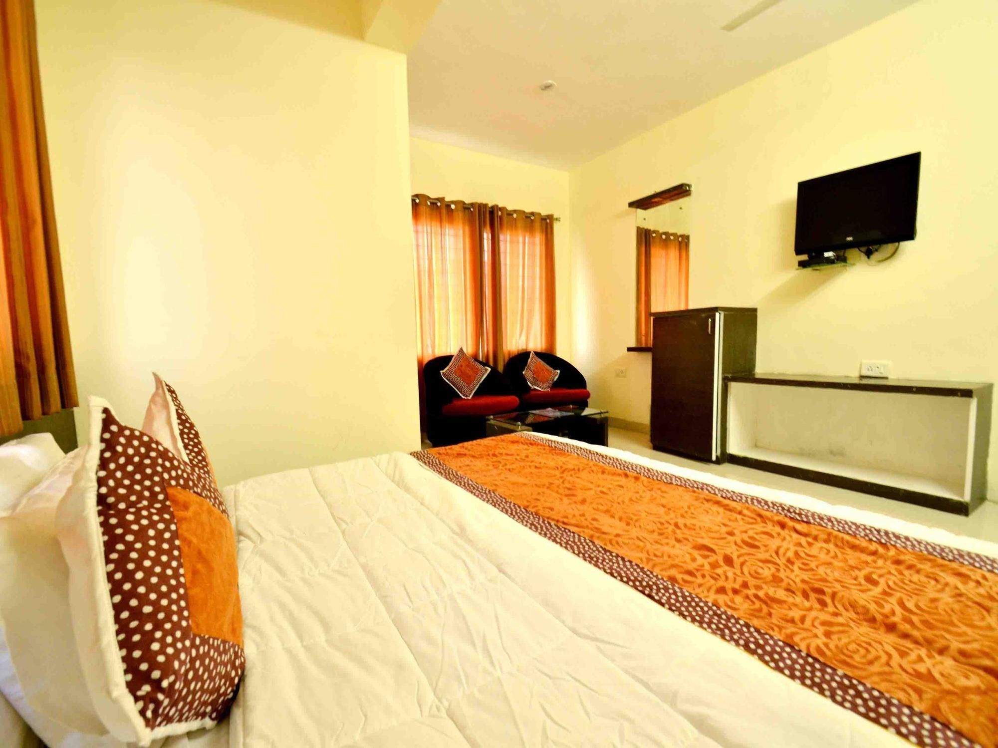 אינדורה Hotel Vijay Nagar מראה חיצוני תמונה