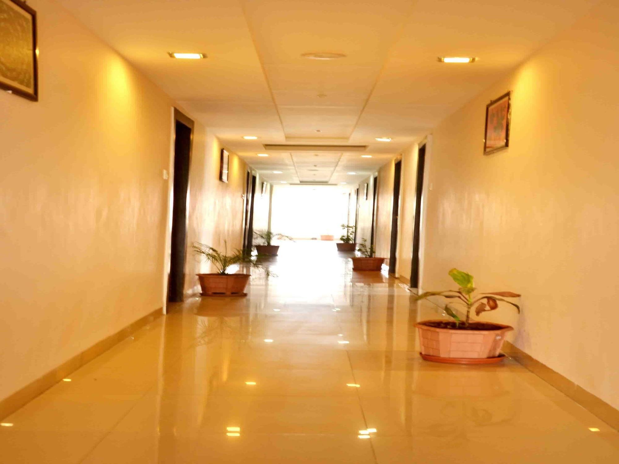 אינדורה Hotel Vijay Nagar מראה חיצוני תמונה
