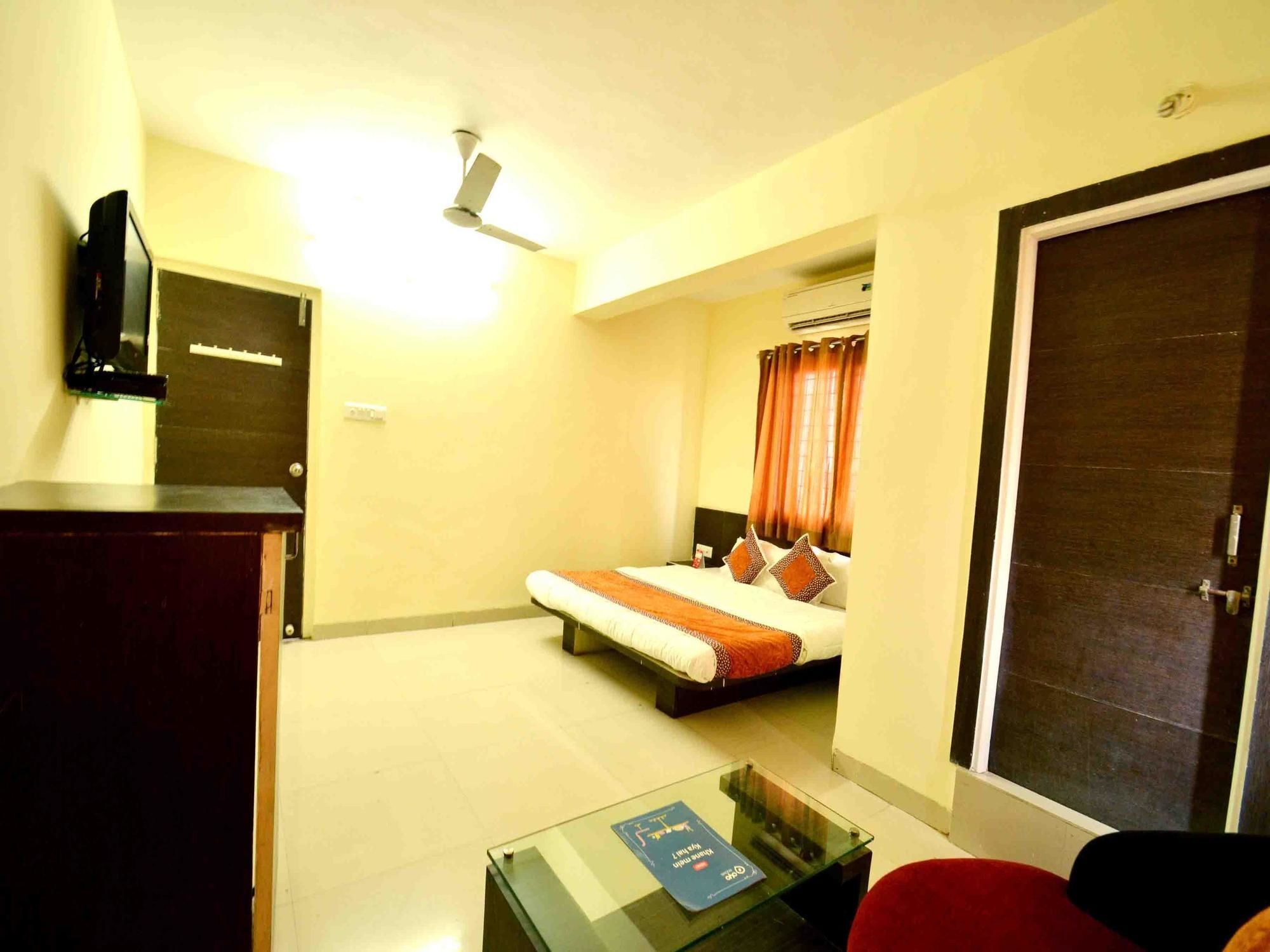 אינדורה Hotel Vijay Nagar מראה חיצוני תמונה